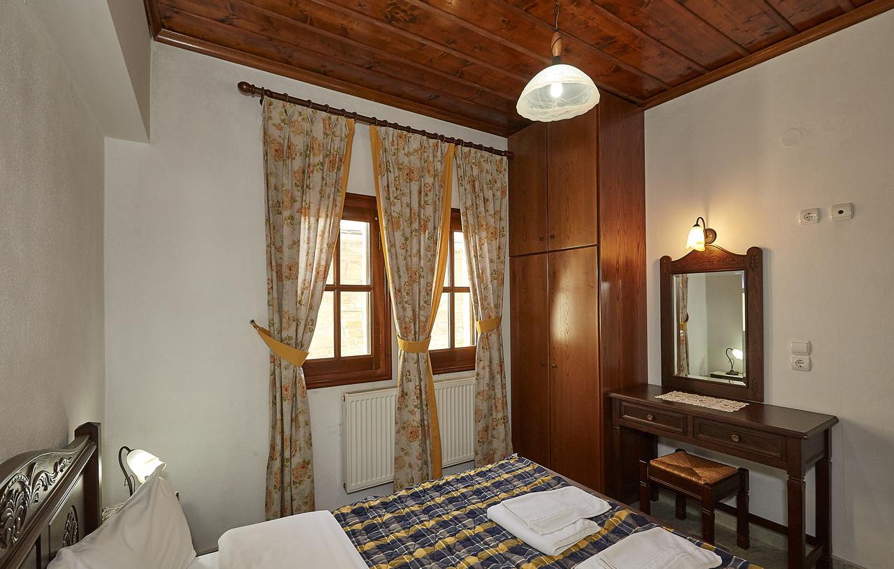 Hotel Atrapos Kissos  Exteriör bild